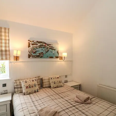 Sea Breeze Holiday home